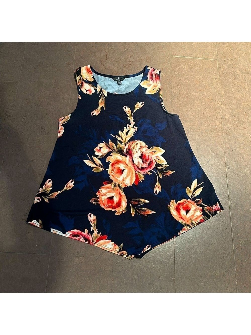 Jules & Leopold tank top size medium
